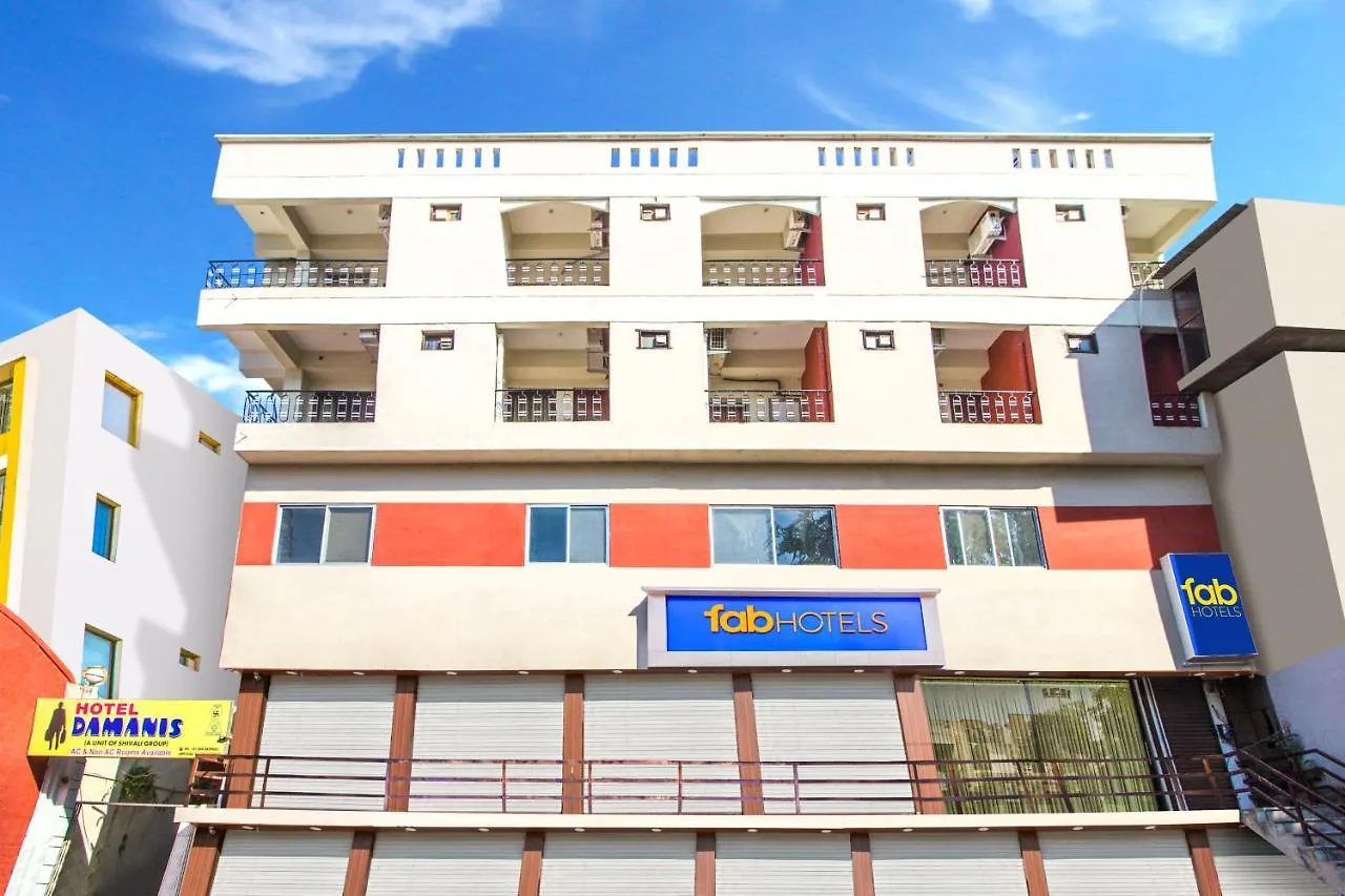 Hotel Fabhotel Damanis Ashok Nagar Udaipur